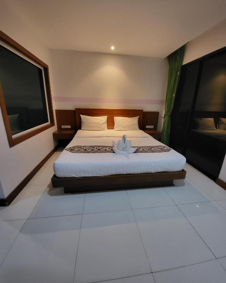 فندق Chana Phuket المظهر الخارجي الصورة